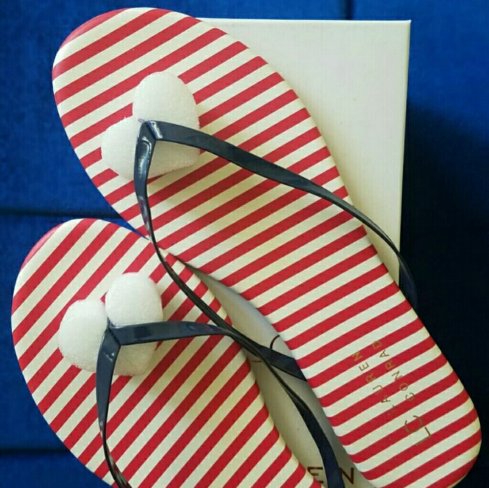 Lauren Conrad Flip flops